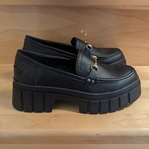 New York & Company Black Chunky Loafers